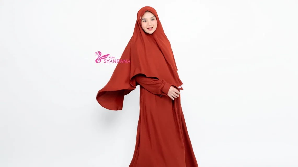 Bergo Jilbab Syar’i Kekinian: Inspirasi Style dari Influencer dengan Paduan Gamis Syar’i Bergo Jilbab Syar’i Kekinian: Inspirasi Style dari Influencer dengan Paduan Gamis Syar’i
