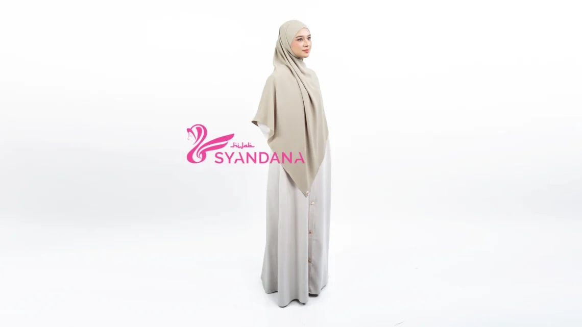 Jilbab Instan Bergo Polos: Hijab Praktis yang Sudah Banyak Dipakai Muslimah